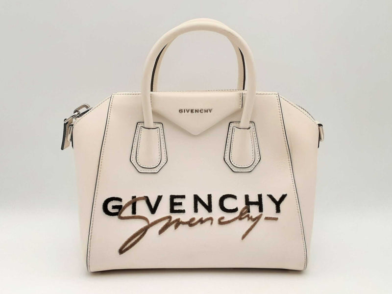 Givenchy Signature Logo Antigona White Calfskin Handbag Fw0125ixzsa