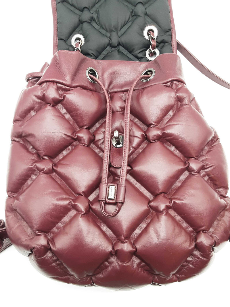 Chanel Chesterfield Burgundy Red Puffy Quilted Leather Backpack Do0625oxzxde