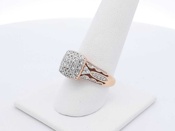 Keepsake 0.48 Cttw Diamond & 10k Gold Halo Ring 5.4 Grams Size 8.5 Fw0725orxdu