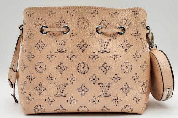 Louis Vuitton Perforated Monogram Mahina Bella Bucket Bag Eb0924loxzde