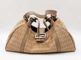 Fendi Zucchino Shoulder Bag In Beige Ff Logo Canvas Fw0726oordu