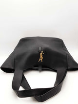 Yves Saint Laurent Black Grained Deerskin Le 5 A 7 Bea Tote Bag Eb0326cxzsa
