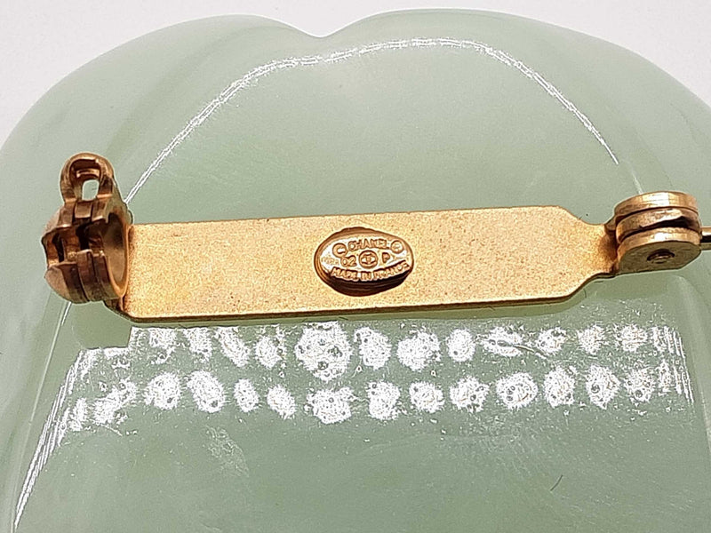 Chanel Camellia Jade Green Colored Resin Brooch Do1025orxde