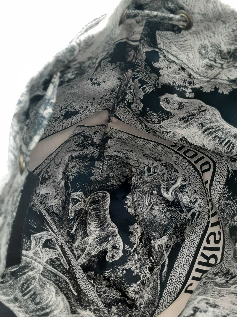 Christian Dior Fabric Toile De Jouy Sauvage Travel Pouch Aa1124ocrsa