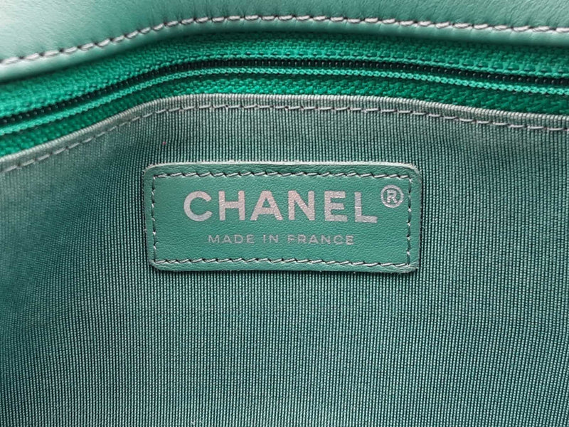 Chanel Full Flap Crossbody Bag In Teal Quilted Crumpled Calfskin Fw0925ozxzdu