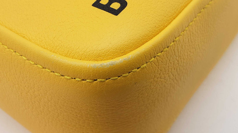 Balenciaga Yellow Triangle Top Handle Bag Sd0525wzxdu