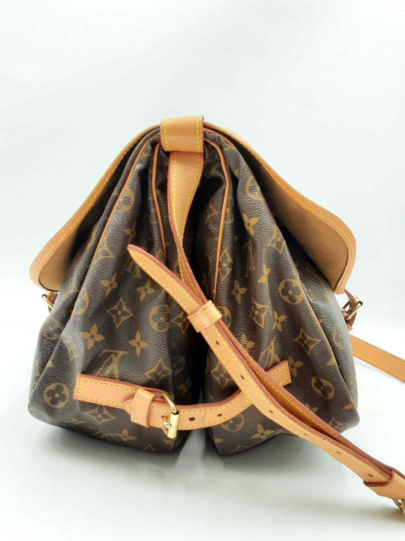 Louis Vuitton Saumur 35 Messenger Bag In Lv Monogram Coated Canvas Fw0125irxdu