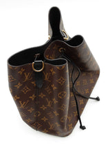 Louis Vuitton Neo Noe Mm Bucket Bag In Monogram Coated Canvas Fw0626exzdu