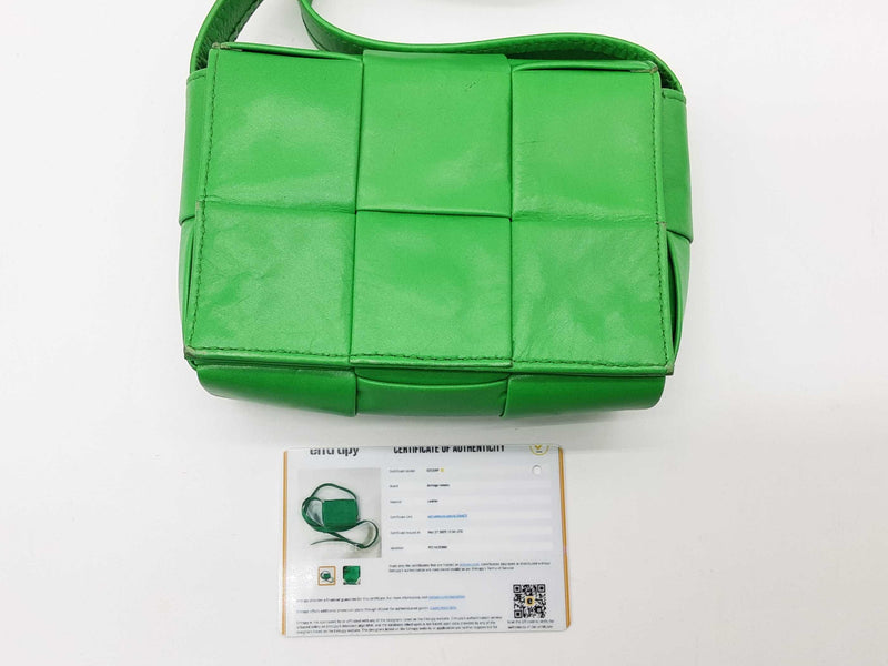 Bottega Veneta Candy Cassette Green Leather Crossbody Bag Do0425pxzde