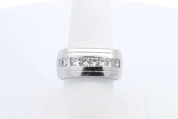 Approx. 1.52ctw Diamond Ring In 14k White Gold 13.3 Grams Size 11 Eb1224lxxzsa