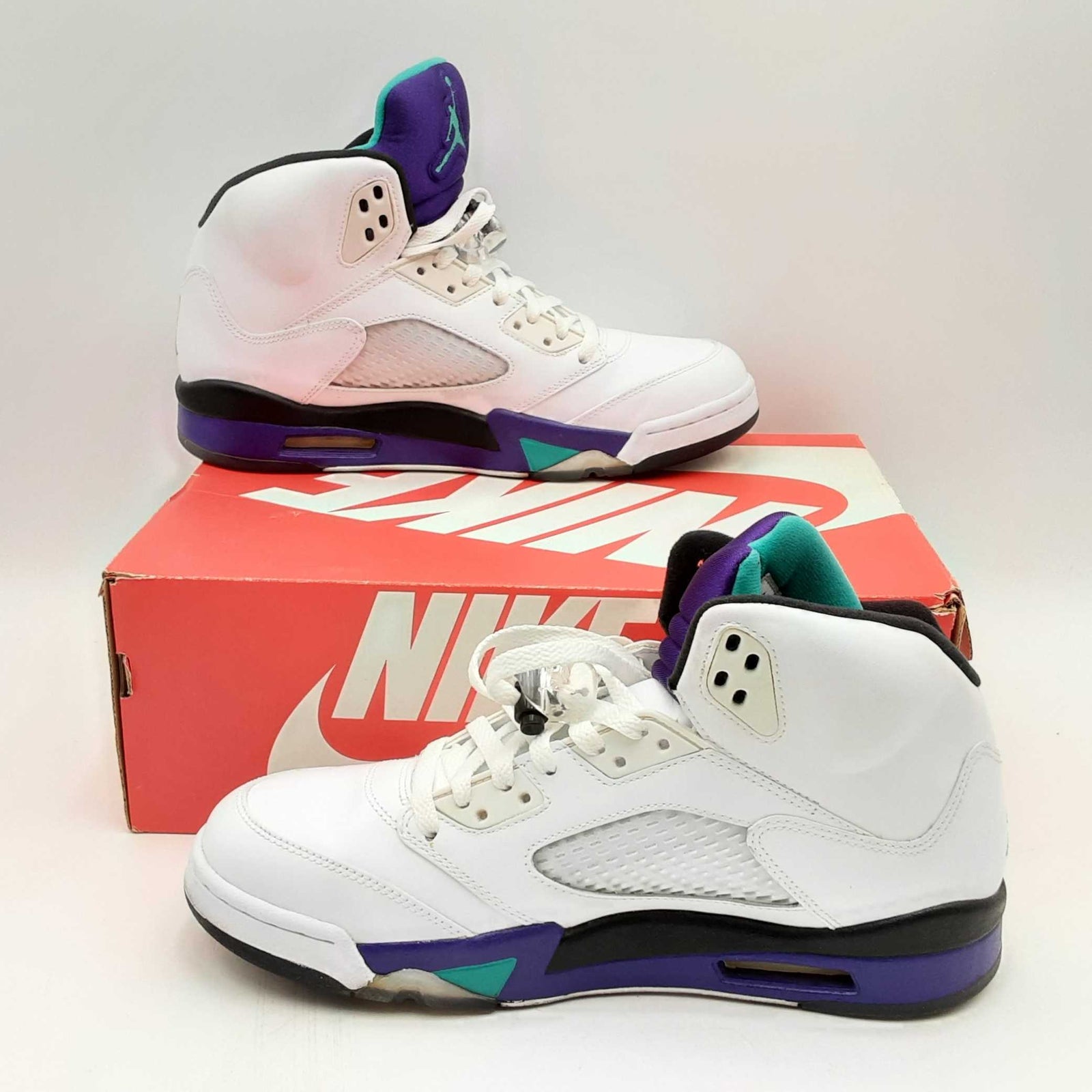 Jordan fashion 5 white purple