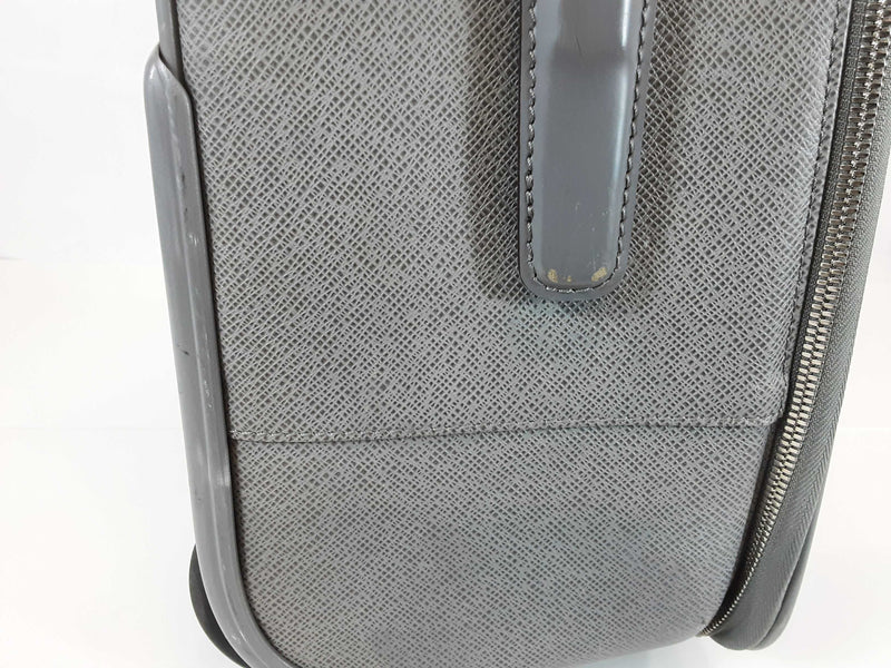 Louis Vuitton Pegasse 55 Taiga Glacier Rolling Luggage Sd0925crzde