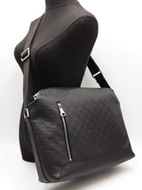 Louis Vuitton Discovery Messenger Bag In Damier Infini Leather Fw0626iordu
