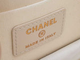Chanel Mini Wallet On "Maxi Pearls" Chain In White Leather Fw1225srxdu