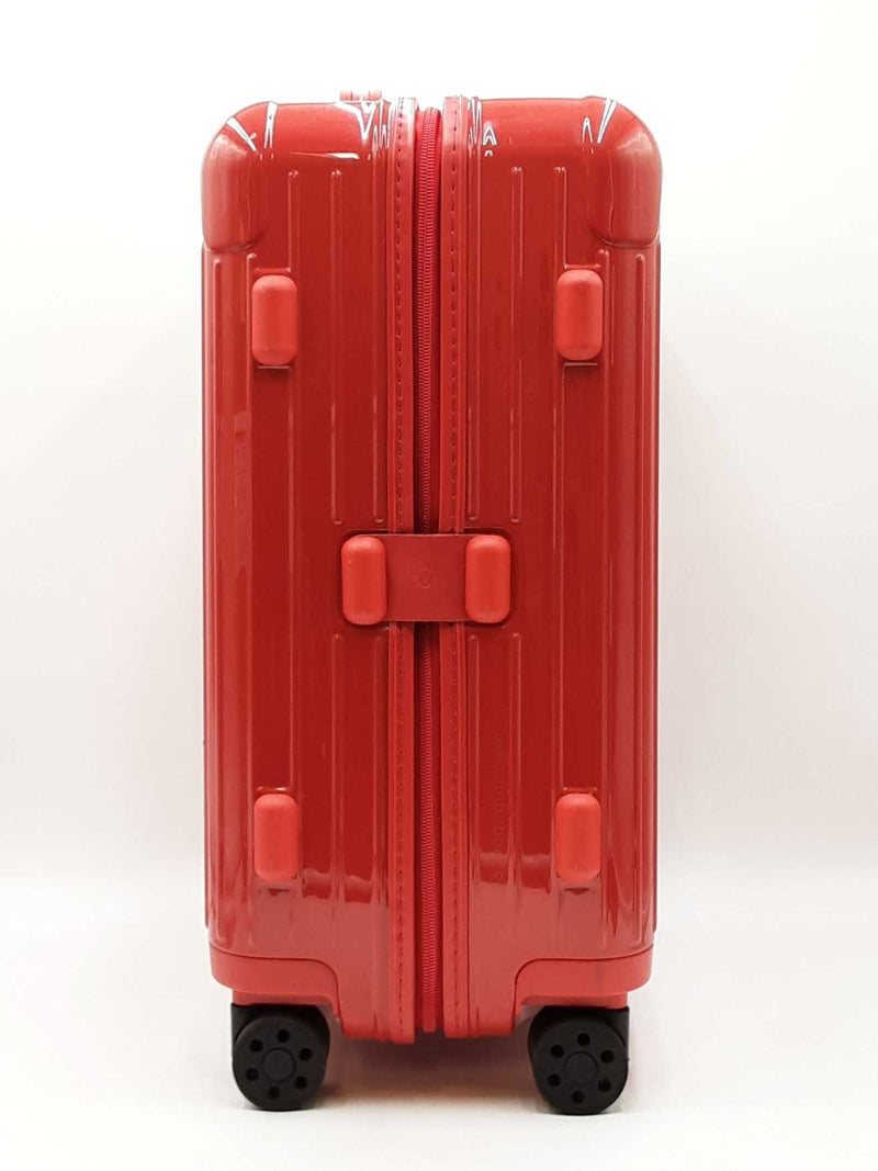 Rimowa Essential Lightweight Wheeled Cabin Suitcase In Gloss Red
