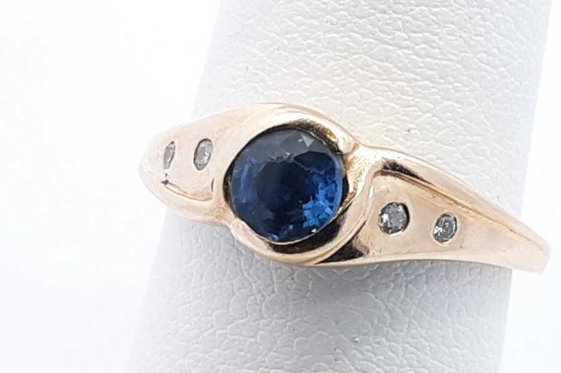 Blue Gemstone & Diamond Ring In 14k Yellow Gold 3.3 Grams Size 7 Eb0724ixsa