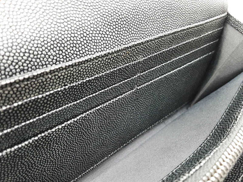 Chanel Gusset Dark Gray Metallic Quilted Caviar Leather Flap Wallet Do0425erxde