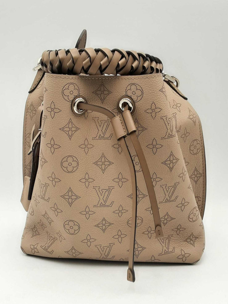 Louis Vuitton Perforated Monogram Mahina Leather Muria Bucket Bag Sd0325irzsa