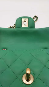 Chanel Mini Matelasse Chain Green Shoulder Bag Sd0625lizxdu