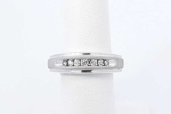 0.49ctw Diamond Ring In Sterling Silver 6.4 Grams Size 10.5 Eb1125irdu
