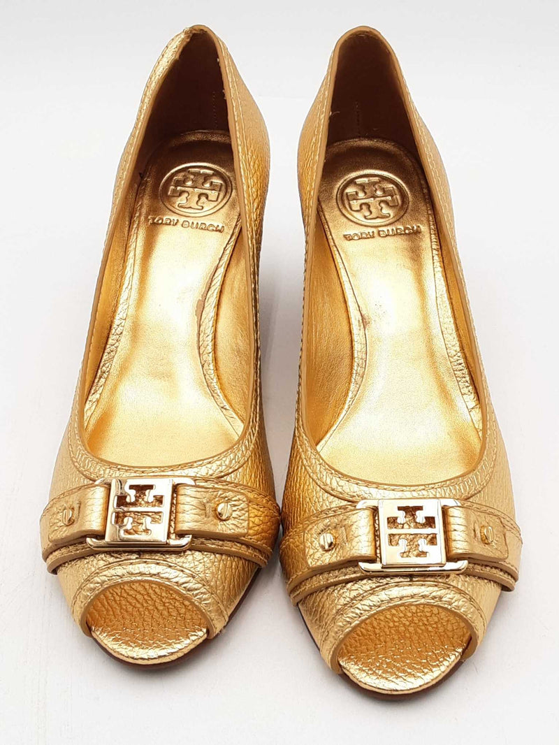 Tory Burch Textured Gold Leather Peep Toe Wedges Size 8.5 Eb0624oxsa