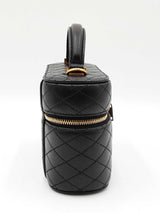 Yves Saint Laurent Gaby Vanity Case In Black Quilted Lambskin Fw0726lozxdu