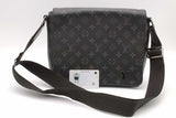 Louis Vuitton Monogram Eclipse District Messenger Bag Eb1026wrxsa