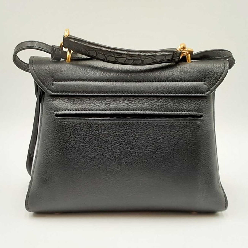 Salvatore Ferragamo Margot Leather Shoulder Bag Sd1224wzxdu