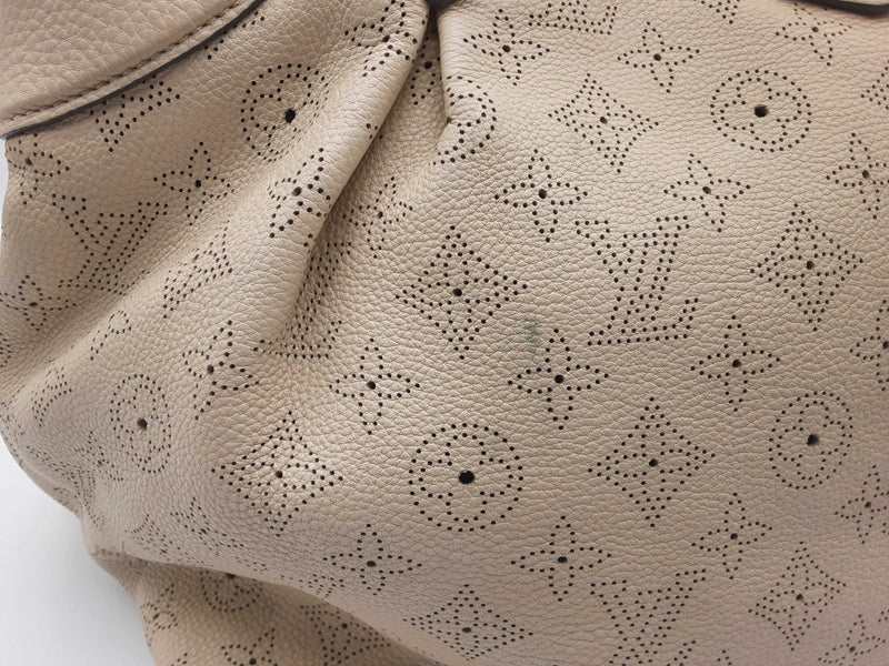 Louis Vuitton Mahina Cirrus Beige Monogram Perforated Leather Tote Do0524rxzde