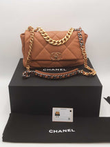 Chanel 19 Quilted Lambskin Flap Shoulder Bag Eb0626wrxzsa