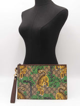Gucci Bengal Tiger Wristlet Pouch In Gg Supreme Coated Canvas Fw0126oxzdu