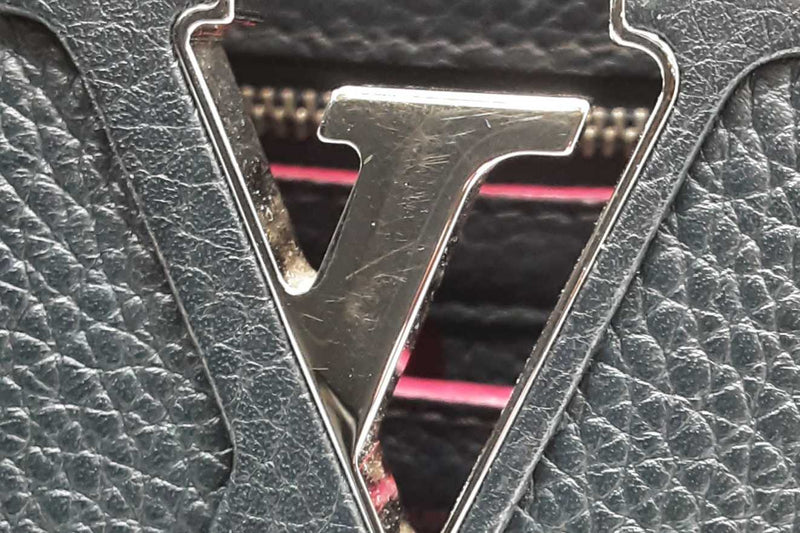 Louis Vuitton Taurillon Capucines Blue Leather Top Handle Bag Eb1224sxzsa