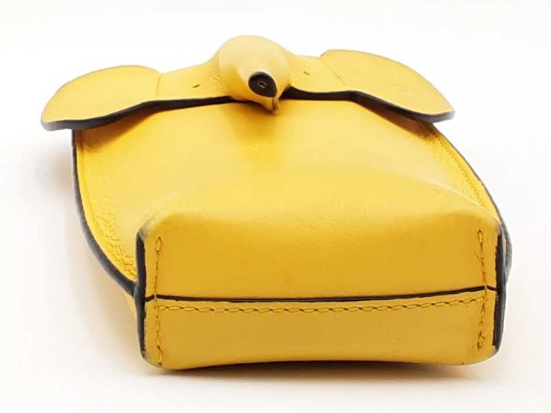 LOEWE イエロー ケース　本革シープスキン　新品未使用品 Loewe Calfskin Elephant Cross Body Yellow Aa0526orzsa – Max Pawn