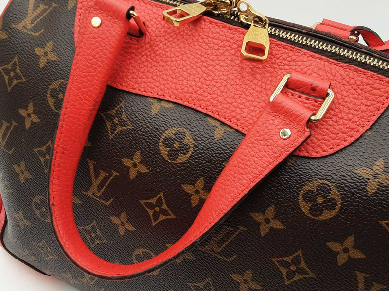Louis Vuitton Retiro Handbag In Monogram Coated Canvas & Red Leather Fw0625wzxdu