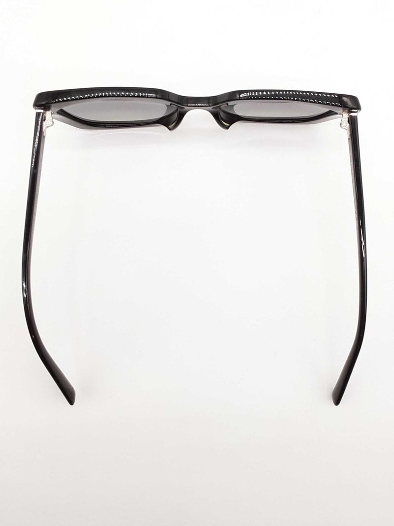 Prada Spr 23z-f Sunglasses With Grey Gradient Lenses Eb1125ixde