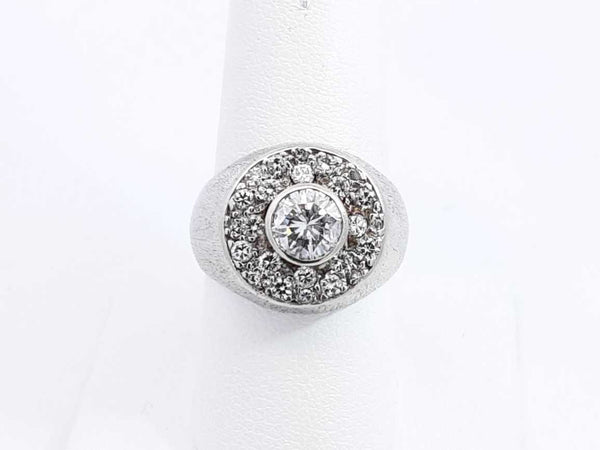 Approx. 1.51ctw Diamond Ring In 10k White Gold 13.1 Grams Size 7.5 Eb1024iersa