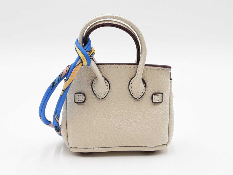 Mini Exquisite Bag Charm In Ivory Fw0825idu