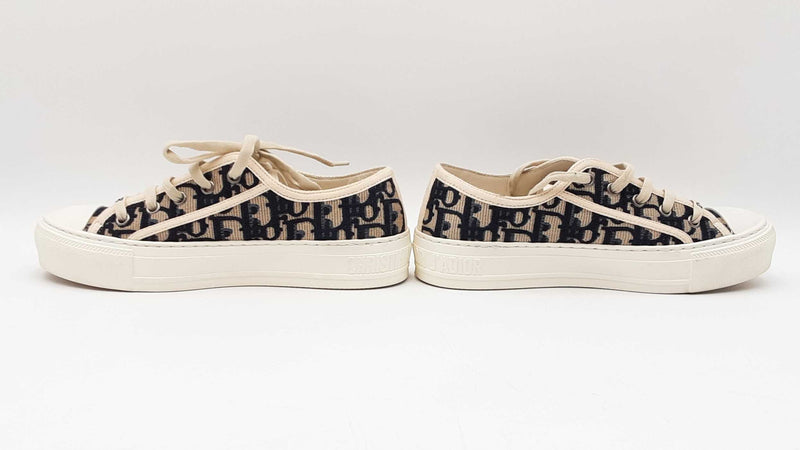 Christian Dior Walk'n Dior Blue Embroidered Cotton Size 35 Sneakers Sd0625lpzdu