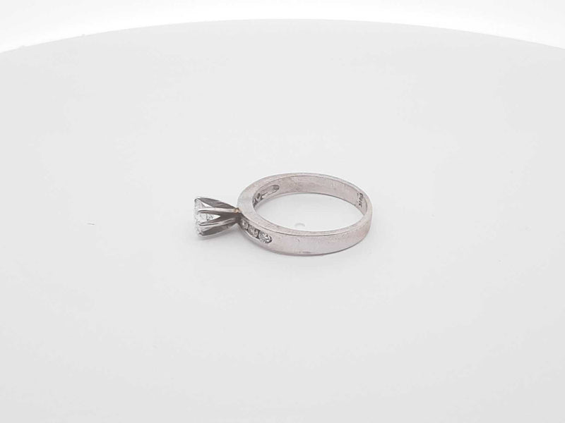 .68ctw 14k White Gold 3.7 Grams Ring Size 7.5 Sd0625izxsa