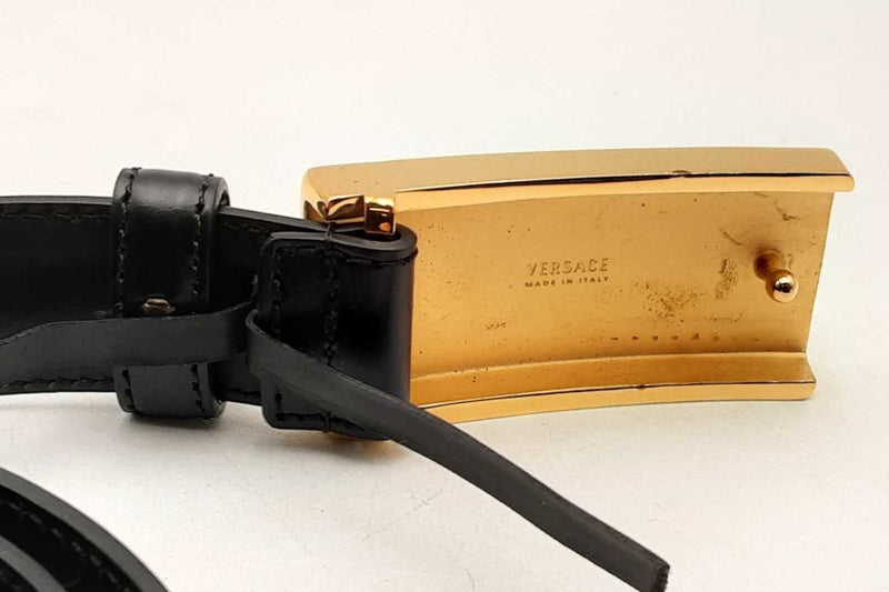 Versace Black Leather Belt With Gold Tone Liscense Plate Style Buckle Eb225lxzsa