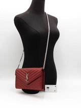 Yves Saint Laurent Cassandre Envelope Chain Wallet Red Aa0726izxsa