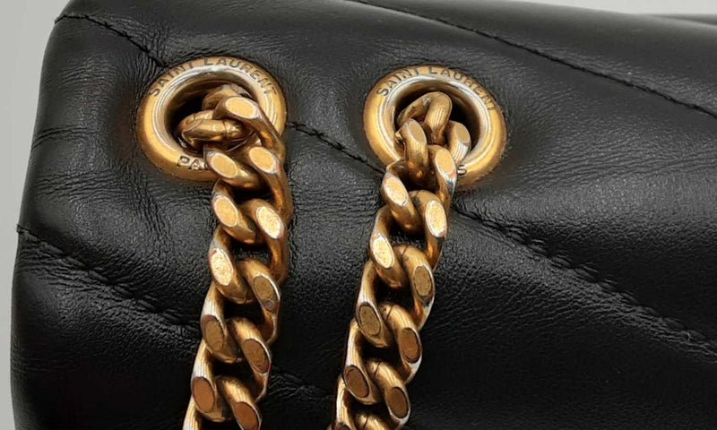 Yves Saint Laurent Black Quilted Leather Loulou Shoulder Bag Ebexzdu144030003924