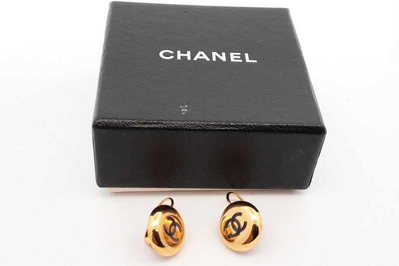 Chanel Gold Tone Cc Logo Lever Back Earrings 5.5 Grams Eb1124lxzdu