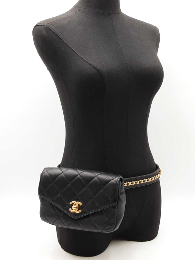 Chanel Envelope Flap Waist Bag In Diamond-quilted Black Leather Fw0825lpzxdu