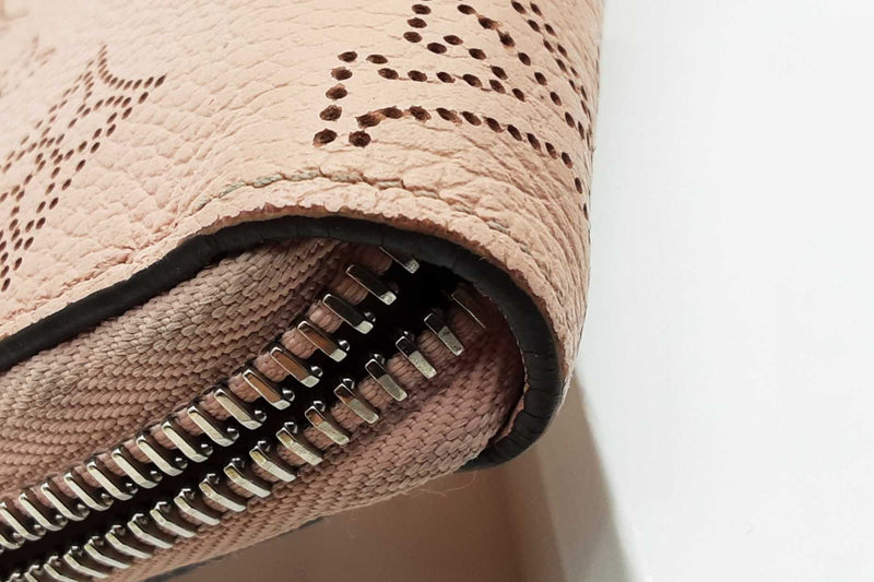 Louis Vuitton Pink Mahina Monogram Perforated Leather Zippy Wallet Eb0725wxzde