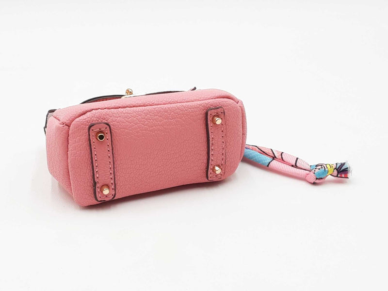 Mini Exquisite Bag Charm In Pink Fw0825idu