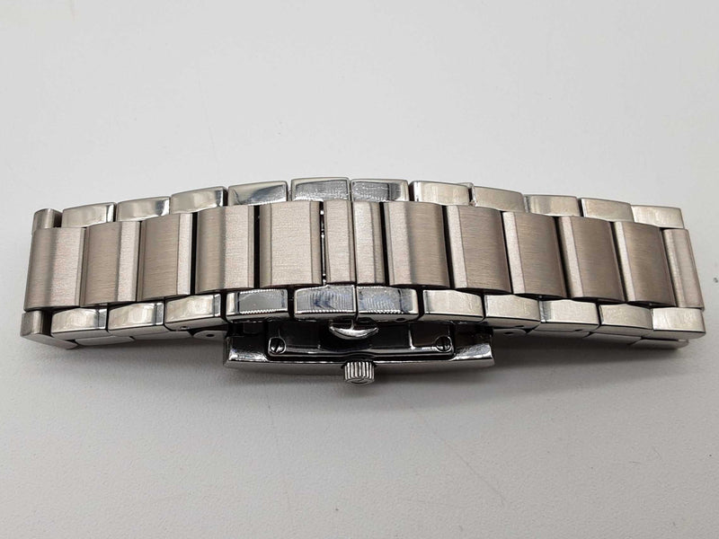 Gucci 7700l 28mm Black Dial Stainless Steel Quartz Watch Do0525wxzde