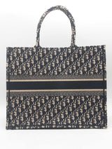 Christian Dior Large Dior Ecru & Blue Oblique Embroidery Book Tote Eb0425lerxsa