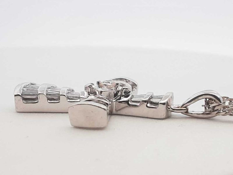 0.48 Cttw Diamond & 14k White Gold Cross Necklace 5.3 Gram 18.5 Inch Fw0425wrxdu