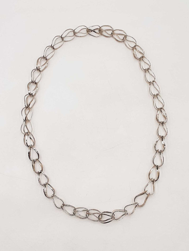 Louis Vuitton Sautoir Infinivi Silver-tone Necklace 42 Inch Fw0625lrzdu
